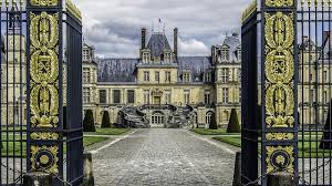 CRACIUN LA PARIS CU ARIPI DE SARBATOARE, AVION DIN BUCURESTI, LA HOTEL DE 3*, LA TARIFUL DE 659 EURO/PERSOANA, MIC DEJUN!