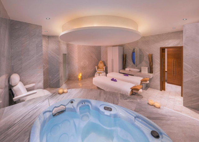 ULTRA LAST MINUTE REVELION DELUXE PE PALMIER 2026- 5***** RETREAT ZBOR DIN OTOPENI CU TAXE INCLUSE