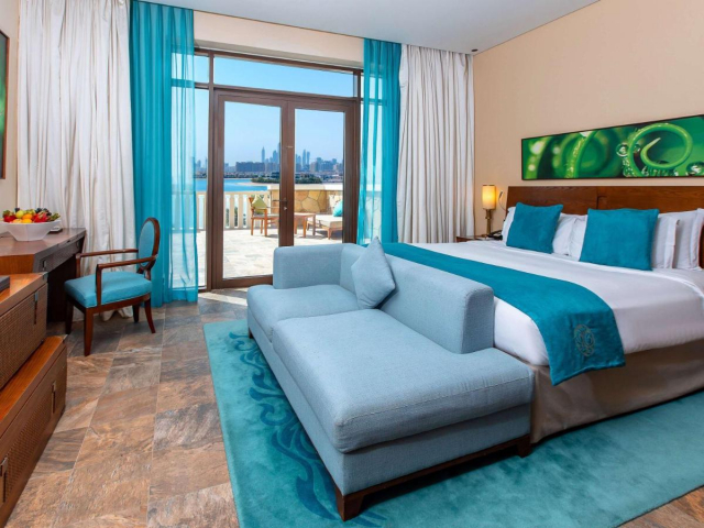 ULTRA LAST MINUTE REVELION DELUXE PE PALMIER 2026- 5*****DEMIPENSIUNE SOFITEL PALM ZBOR DIN OTOPENI CU TAXE INCLUSE