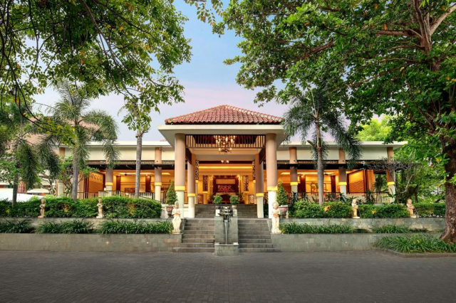 ULTIMELE LOCURI INDONEZIA, BALI, AVION DIN BUCURESTI, LA HOTEL BALI RELAXING RESORT 4*, LA TARIFUL DE 1380 EURO/PERS, MIC DEJUN!