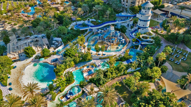 ULTRA LAST MINUTE REVELION DELUXE PE PLAJA 2026- 5***** MERIDIEN  MINA  ZBOR DIN OTOPENI CU TAXE INCLUSE