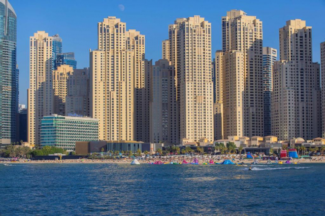 ULTRA LAST MINUTE REVELION DELUXE PE PLAJA 2026- 4**** HILTON WALK ZBOR DIN OTOPENI CU TAXE INCLUSE
