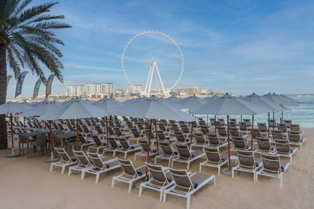 ULTRA LAST MINUTE REVELION DELUXE PE PLAJA 2026- 4**** HILTON WALK ZBOR DIN OTOPENI CU TAXE INCLUSE