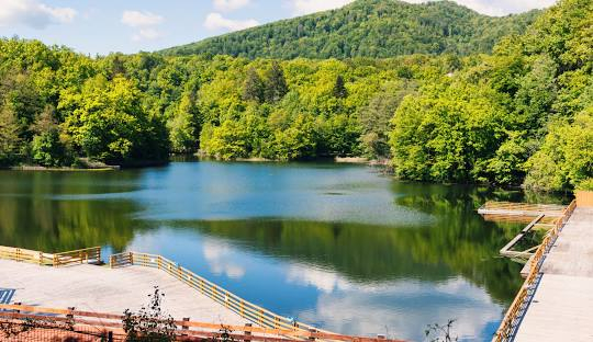 CRACIUN LA SOVATA, SENIOR VOYAGE, AUTOCAR DIN BUCURESTI SI ALTE ORASE, LA HOTEL DE 3*, LA TARIFUL DE 369 EURO/PERS,HB!
