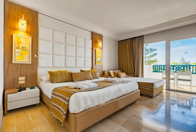 ULTIMELE LOCURI TUNISIA, AVION DIN CLUJ-NAPOCA, LA HOTEL SENTIDO BELLEVUE 5*, LA TARIFUL DE 669 EURO/PERS, ALL INCLUSIVE!