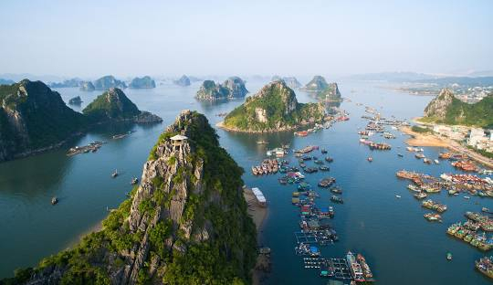 COMBO VIETNAM HO CHI MINH&amp;PLAJA, AVION DIN BUCURESTI, LA HOTEL DE 5*, LA TARIFUL DE 1470 EURO/PERS, MIC DEJUN!