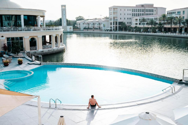 ULTIMELE LOCURI LA DUBAI MILLENIUM LAKEVIEW 4**** ZBOR DIN TIMISOARA/OTOPENI CU TAXE INCLUSE