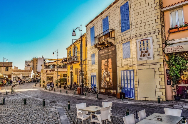 City break de toamna in LARNACA - 4 nopti de la doar 250 euro/pers. Zbor din Bucuresti