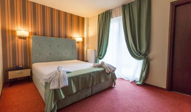 Pachet Crăciun 24–26 decembrie – Bacolux Hotel Diana 3* Băile Herculane