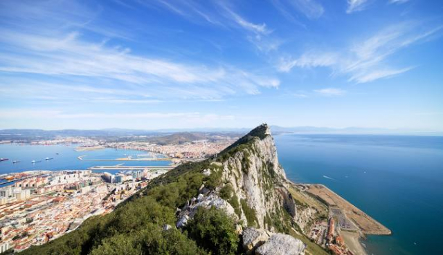 REVELION PE COSTA DEL SOL, SENIOR VOYAGE, AVION DIN BUCURESTI, LA HOTEL DE 4*, LA TARIFUL DE 1029 EURO/PERSOANA, DEMIPENSIUNE!