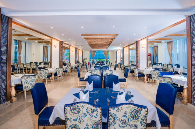 ULTIMELE LOCURI HURGHADA, AVION DIN CLUJ-NAPOCA, LA HOTEL NEW EAGLES 4*, LA TARIFUL DE 499 EURO/PERS, ALL INCLUSIVE!