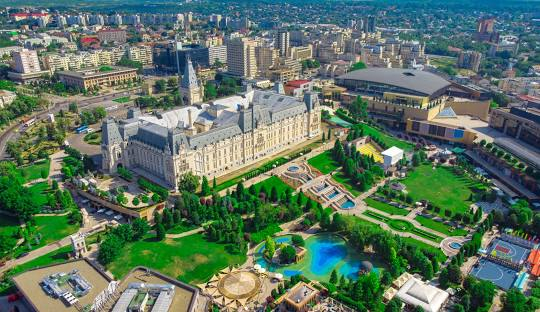REVELION LA IASI, SENIOR VOYAGE, AUTOCAR DIN BUCURESTI SI ALTE ORASE, LA HOTEL DE 4*, LA TARIFUL DE 480 EURO/PERS, DEMIPENSIUNE!