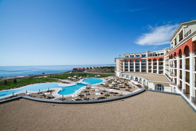 REVELION LA BALCIC, SENIOR VOYAGE, AUTOCAR DIN BUCURESTI SI ALTE ORASE, LA HOTEL DE 5*, LA TARIFUL DE 515 EURO/PERS, HB!