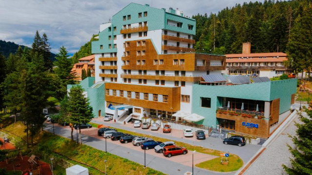 REVELION LA BAILE TUSNAD, SENIOR VOYAGE, AUTOCAR DIN BUCURESTI SI ALTE ORASE, LA HOTEL DE 4*, LA TARIFUL DE 570 EURO/PERS, HB!