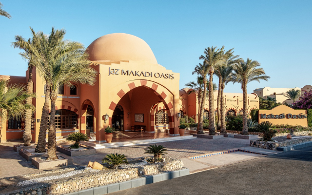 HURGHADA  622  euro/persoana  plecare 06.12  din Iasi - Jaz Makadi Oasis Resort , All Inclusive