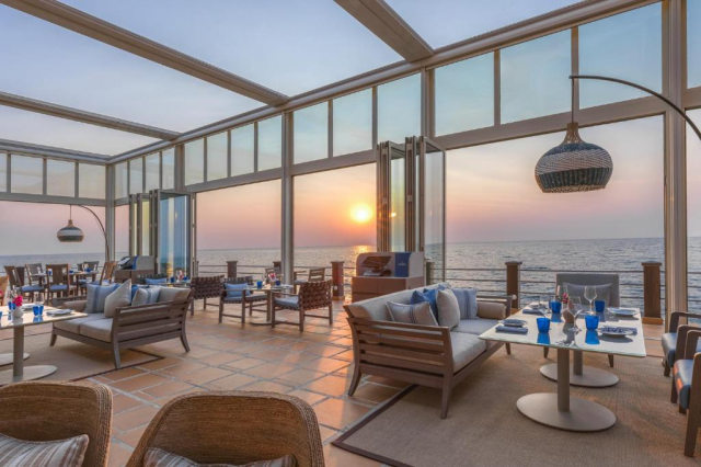 Sejur in Bahrain: 975 euro cazare 7 nopti cu All inclusive+ transport avion+ toate taxele