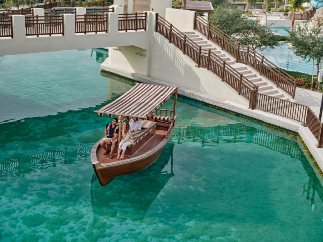 Sejur in Bahrain: 1500 euro cazare 7 nopti cu All inclusive+ transport avion+ toate taxele