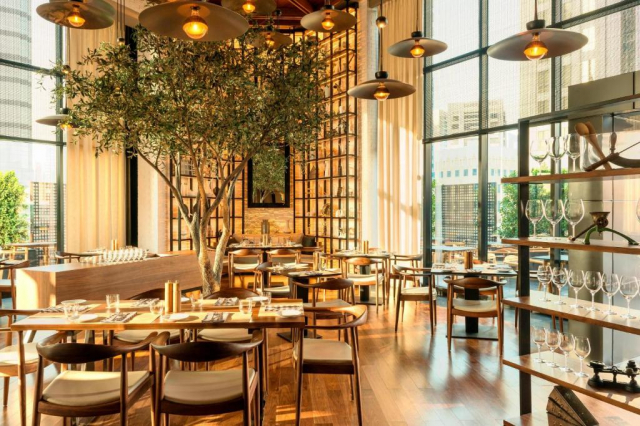 ULTIMELE LOCURI REVELION DELUXE IN EMIRATE 5***** LE  MERIDIEN ZBOR DIRECT DIN OTOPENI CU TAXE INCLUSE