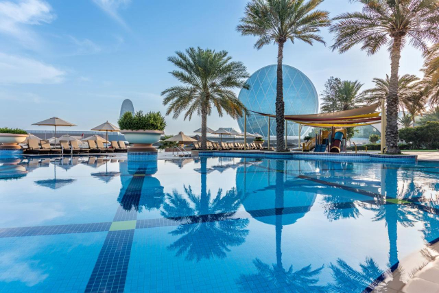 ULTIMELE LOCURI REVELION DELUXE IN EMIRATE 5*****AL RAHA BEACH ZBOR DIRECT DIN OTOPENI CU TAXE INCLUSE