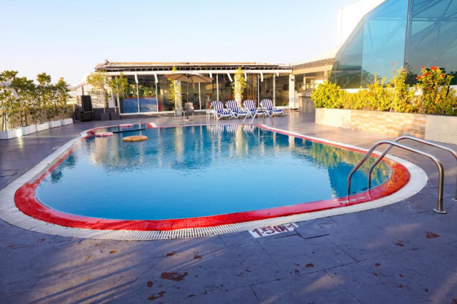 ULTRA LAST MINUTE CITY BREAK DUBAI 4**** FORTUNE GRAND ZBOR DIN OTOPENI CU TAXE INCLUSE
