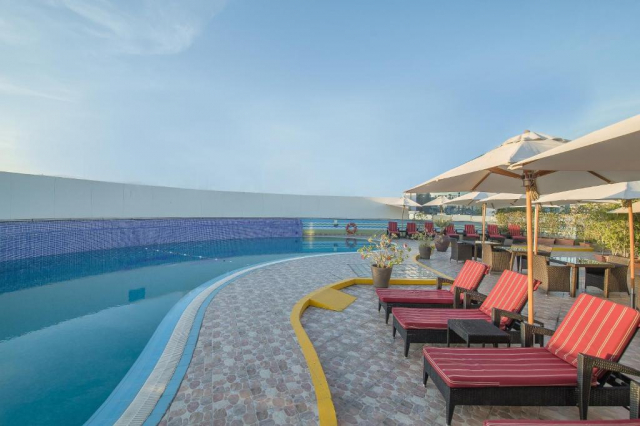 ULTRA LAST MINUTE DUBAI 4**** SUNDAY ZBOR DIRECT DIN OTOPENI CU TAXE INCLUSE