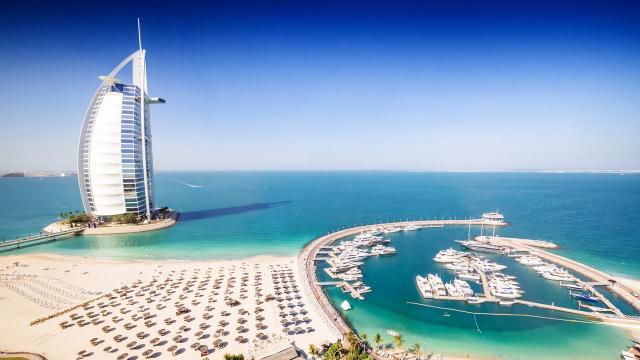 Ultimele 6 locuri!!!Sejur la plaja in Dubai la doar 795 euro,avion din Bucuresti!Hyatt Regency Dubai Creek Heights