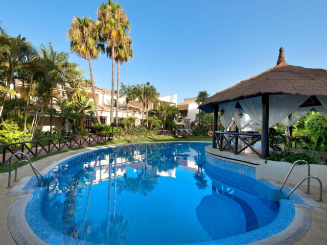 ULTRA LAST MINUTE MALAGA 7 NOPTI CAZARE CU DEMIPENSIUNE 4**** BLUBAY BANUS ZBOR DIN CLUJ NAPOCA CU TAXE INCLUSE
