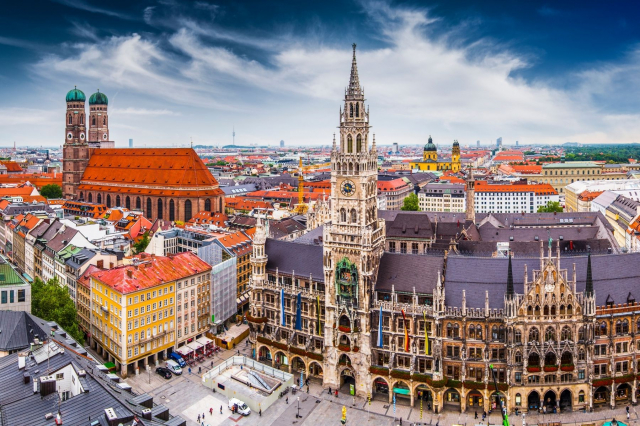 Pietele de Craciun din BAVARIA | 6 zile de la 839 euro/pers, zbor din Bucuresti! -71