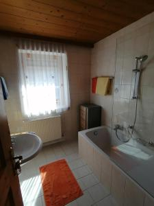 Last Minute! Hai la Ski in Austria, Zillertal, oferta bogata in reduceri mari care sunt valabile pana in 15.10.2025!