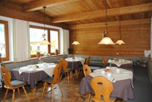 Last Minute! Hai la Ski in Austria, Zillertal, oferta bogata in reduceri mari care sunt valabile pana in 15.10.2025!