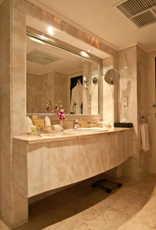 Oferta LAST MINUTE Abu Dhabi, 7 nopti, plecare din Cluj-Napoca (DD) 