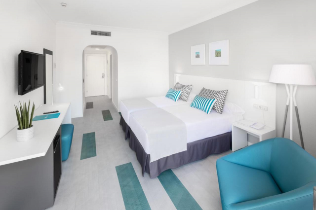 ULTRA LAST MINUTE TENERIFE 4**** INTERPALACE  ALL INCLUSIVE ZBOR DIRECT DIN OTOPENI  CU TAXE INCLUSE