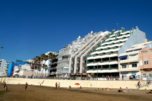 ULTRA LAST MINUTE INSULELE CANARE PE PLAJA BRISAMAR CANTERAS ZBOR DIRECT DIN OTOPENI CU TAXE INCLUSE