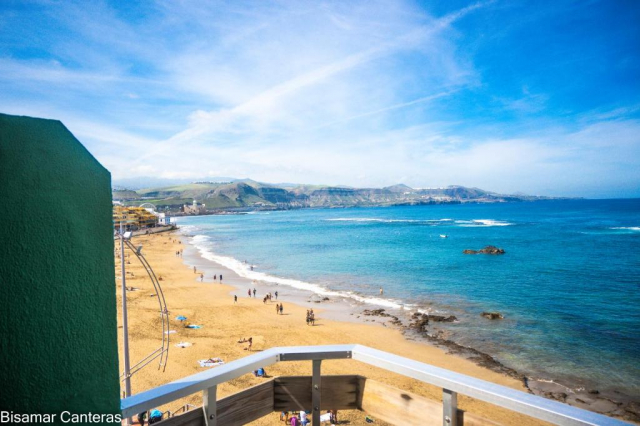 ULTRA LAST MINUTE INSULELE CANARE PE PLAJA BRISAMAR CANTERAS ZBOR DIRECT DIN OTOPENI CU TAXE INCLUSE
