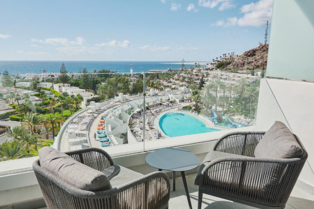 ULTRA LAST MINUTE INSULELE CANARE PE PLAJA GLORIA PALACE 4**** DEMIPENSIUNE ZBOR DIRECT DIN OTOPENI CU TAXE INCLUSE