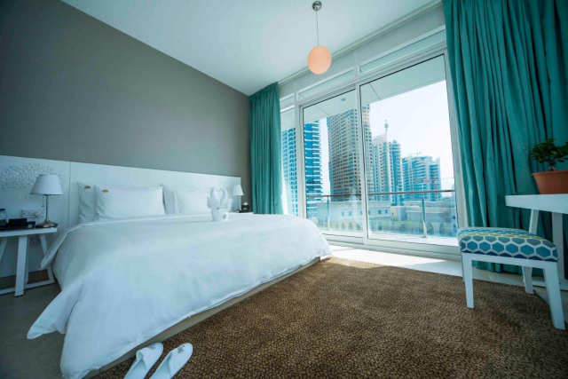 ULTRA LAST MINUTE LA DUBAI JANAH PLACE MARINA 4**** 7 NOPTI ZBOR DIN CLUJ NAPOCA CU TAXE INCLUSE