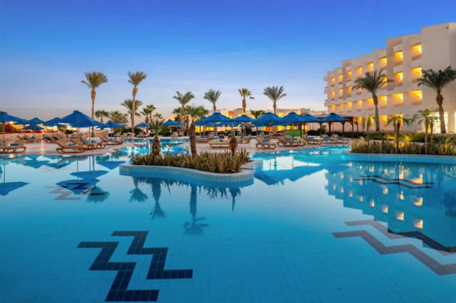Sejur in Sharm El Sheikh: 600 euro cazare 7 nopti cu All inclusive+ transport avion+ toate taxele