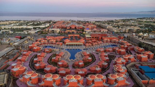 Sejur in Sharm El Sheikh: 625 euro cazare 7 nopti cu All inclusive+ transport avion+ toate taxele