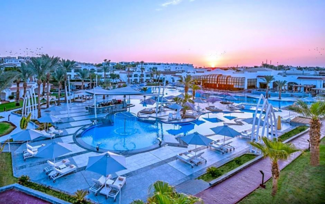 Sejur in Sharm El Sheikh: 500 euro cazare 7 nopti cu All inclusive+ transport avion+ toate taxele