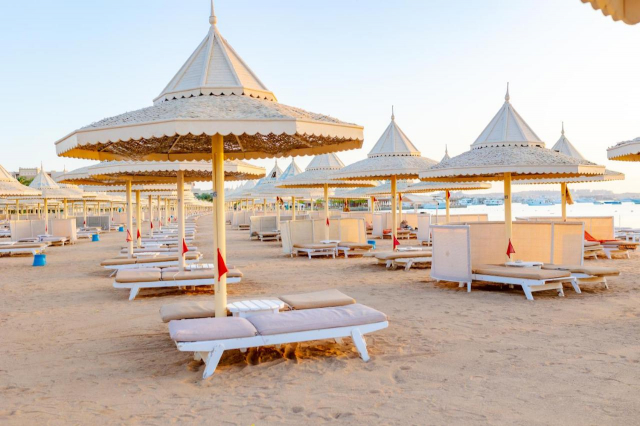 ULTIMELE LOCURI  EGYPT 4**** ALL INCLUSIVE  THE GRAND HOTEL   ZBOR CHARTER DIN OTOPENI CU TAXE INCLUSE