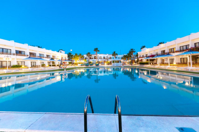 ULTIMELE LOCURI  EGYPT 4**** ALL INCLUSIVE  THE GRAND HOTEL   ZBOR CHARTER DIN OTOPENI CU TAXE INCLUSE