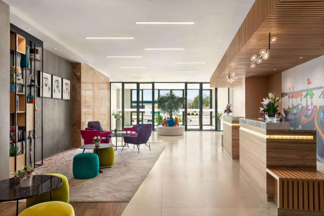 ULTRA LAST MINUTE DUBAI LA QUINTA JUMEIRAH 4**** ZBOR CHARTER CLUJ NAPOCA CU TAXE INCLUSE