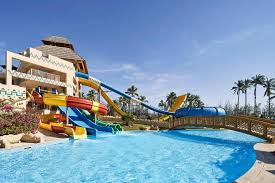 OMAN SALALAH SUPER OFERTA  FANAR HOTEL &amp; RESIDENCE  5* PRET 1228EURO PLECARE IN 02.11.2025