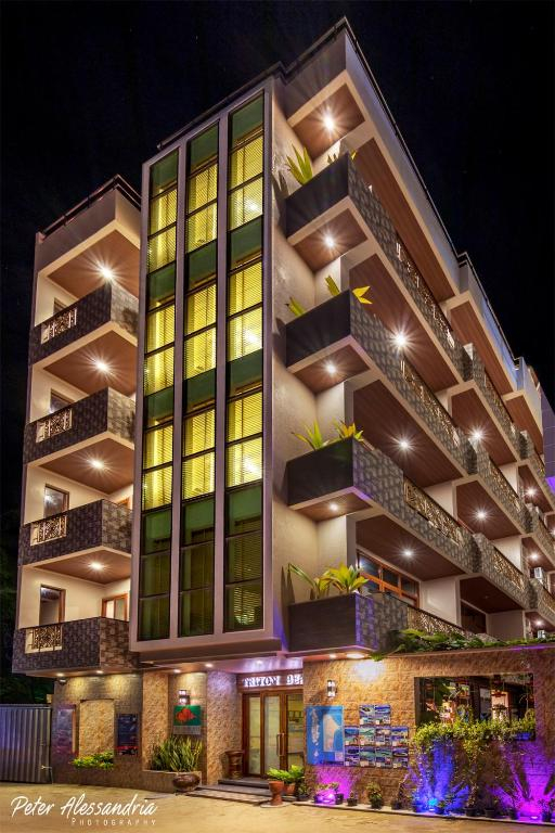 MALDIVE SUPER DEAL PLECARE IN 17.11.2025 HOTEL TRITON BEACH 3* MIC DEJUN