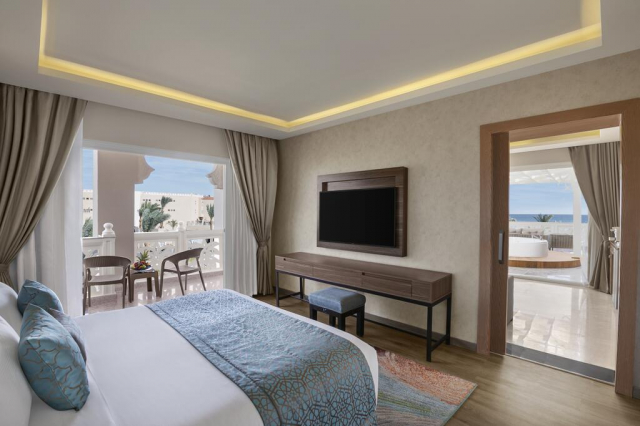 Sejur in Hurghada: 640 euro cazare 7 nopti cu All inclusive+ transport avion+ toate taxele 