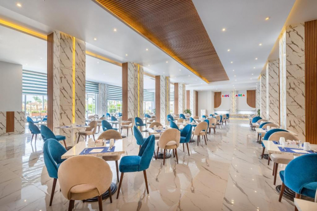 ULTIMELE LOCURI HURGHADA, AVION DIN CLUJ-NAPOCA, LA HOTEL LONG BEACH 4*, LA TARIFUL DE 665 EURO/PERSOANA, ALL INCLUSIVE!