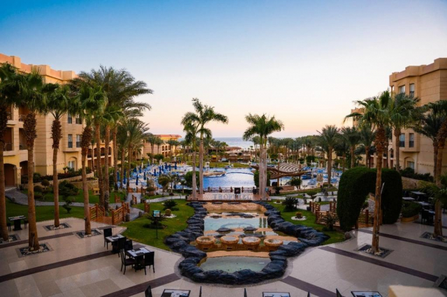 ULTIMELE LOCURI HURGHADA, AVION DIN CLUJ-NAPOCA, LA HOTEL TROPITEL 5*, LA TARIFUL DE 579 EURO/PERSOANA, UAI!