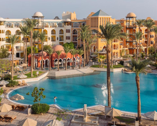 Craciun in Hurghada: 475 euro cazare 7 nopti cu All inclusive+ transport avion+ toate taxele 
