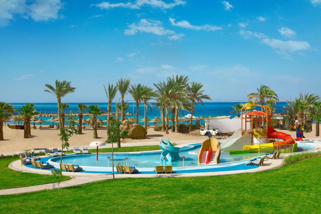 Craciun in Hurghada: 725 euro cazare 7 nopti cu All inclusive+ transport avion+ toate taxele 