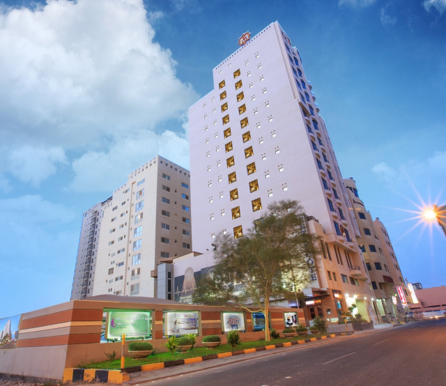 CRACIUN IN BAHRAIN 548  EURO/ PERS PLECARE DIN BUCURESTI 23.12  -Grand Safir , mic dejun 